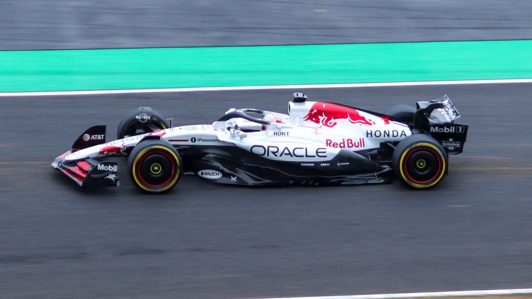 Nürburgring NLS avril 2026 : Red Bull immobilisée 22 minutes, de la tête au fond du classement